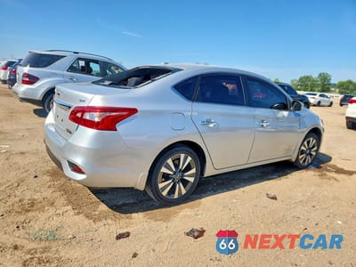 Trzecie zdjęcie samochodu z tyłu: 2019 NISSAN SENTRA SV VIN:3N1AB7AP4KY270394 - miniatura