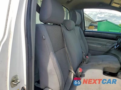Zdjęcie 10 z 12 samochodu: 2013 TOYOTA TACOMA VIN:5TFPX4EN1DX016744 - miniatura