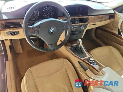 Zdjęcie 8 z 12 samochodu: 2008 BMW 328 XI SULEV VIN:WBAVC73508KP37113 - miniatura