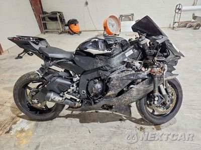 2020 YAMAHA YZFR6 JYARJ28E5LA007696 - główne zdjęcie licytacji z USA - miniatura