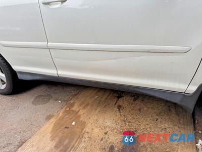 Zdjęcie 13 z 15 samochodu: 2006 LEXUS RX 330 VIN:2T2HA31U76C102781 - miniatura