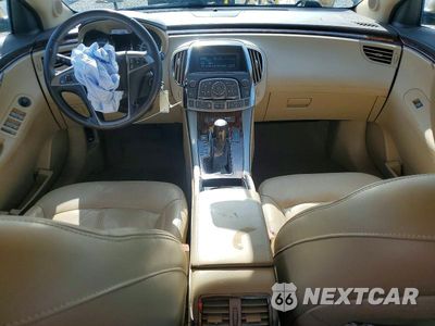 Zdjęcie 8 z 13 samochodu: 2012 BUICK LACROSSE VIN:1G4GC5GR7CF222460 - miniatura