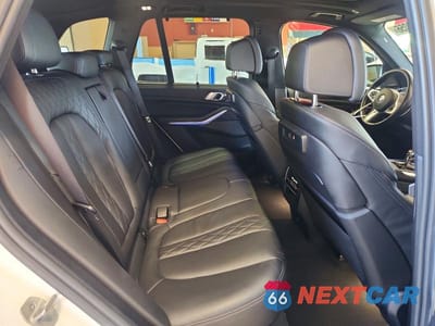 Zdjęcie 11 z 13 samochodu: 2023 BMW X5 M50I VIN:5UXJU4C03P9R05865 - miniatura