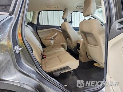 Zdjęcie 11 z 13 samochodu: 2019 FORD ESCAPE SE VIN:1FMCU0GD5KUA21637 - miniatura