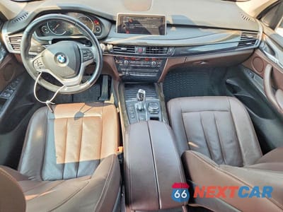 Zdjęcie 8 z 14 samochodu: 2016 BMW X5 XDRIVE35I VIN:5UXKR0C5XG0S85255 - miniatura