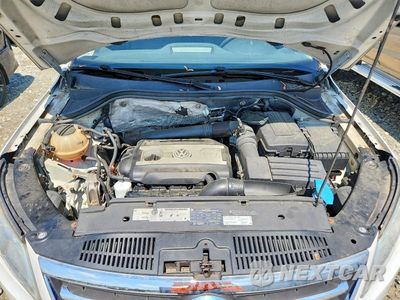 Zdjęcie 12 z 13 samochodu: 2011 VOLKSWAGEN TIGUAN S VIN:WVGBV7AX9BW543227 - miniatura