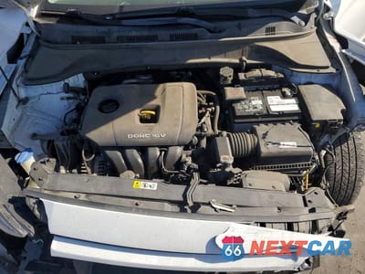 Zdjęcie 12 z 13 samochodu: 2018 HYUNDAI KONA SEL VIN:KM8K22AA3JU111654 - miniatura