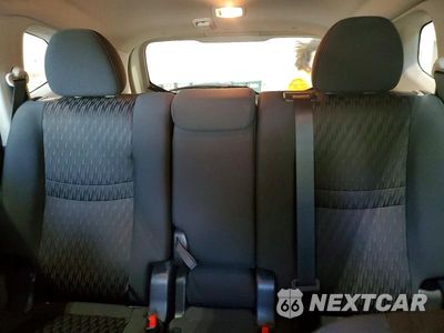 Zdjęcie 10 z 13 samochodu: 2019 NISSAN ROGUE S VIN:5N1AT2MV7KC831151 - miniatura