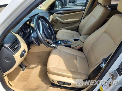 Zdjęcie 7 z 13 samochodu: 2013 BMW X1 SDRIVE VIN:WBAVL1C55DVR83497 - miniatura