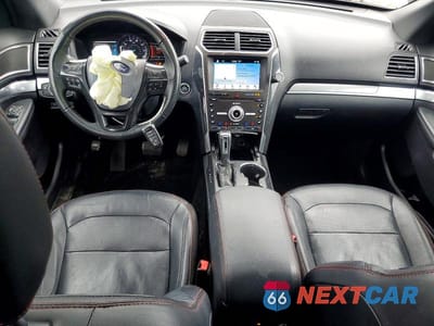 Zdjęcie 8 z 14 samochodu: 2019 FORD EXPLORER SPORT VIN:1FM5K8GT1KGA04806 - miniatura