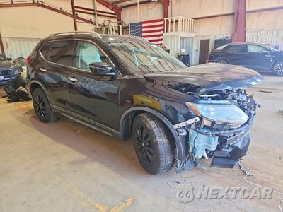 Czwarte zdjęcie samochodu z boku: 2018 NISSAN ROGUE SV VIN:KNMAT2MT0JP515343 - miniatura