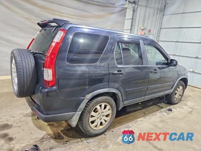 Trzecie zdjęcie samochodu z tyłu: 2005 HONDA CR-V SE VIN:JHLRD78945C002009 - miniatura