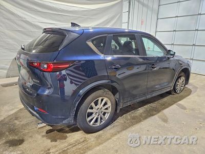 Trzecie zdjęcie samochodu z tyłu: 2025 MAZDA CX-5 PREFERRED VIN:JM3KFBCM3S0743926 - miniatura