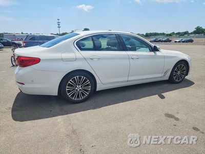 Trzecie zdjęcie samochodu z tyłu: 2019 BMW 530 XI VIN:WBAJA7C57KWW48109 - miniatura