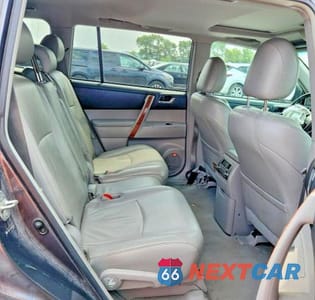 Zdjęcie 10 z 12 samochodu: 2010 TOYOTA HIGHLANDER LIMITED VIN:5TDDK3EH6AS021591 - miniatura