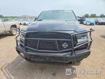Piąte zdjęcie samochodu w środku: 2023 RAM 1500 LARAMIE VIN:1C6SRFJTXPN525176 - miniatura