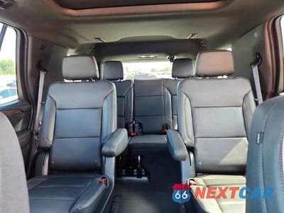 Zdjęcie 10 z 14 samochodu: 2023 CHEVROLET TAHOE K1500 Z71 VIN:1GNSKPKD7PR499257 - miniatura