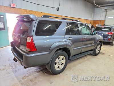 Trzecie zdjęcie samochodu z tyłu: 2006 TOYOTA 4RUNNER SR5 VIN:JTEBU14R268073341 - miniatura
