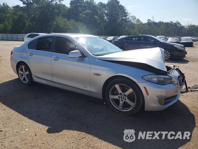 Czwarte zdjęcie samochodu z boku: 2013 BMW 528 I VIN:WBAXG5C52DDY33101 - miniatura