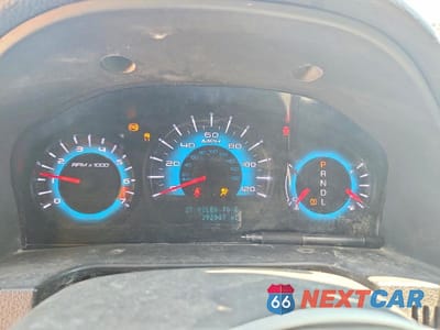 Zdjęcie 9 z 12 samochodu: 2011 FORD FUSION SE VIN:3FAHP0HA6BR211093 - miniatura