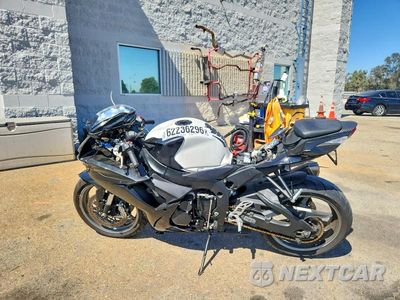 Trzecie zdjęcie samochodu z tyłu: 2011 SUZUKI GSX-R600 VIN:JS1GN7FA5B2101089 - miniatura