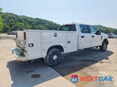 Trzecie zdjęcie samochodu z tyłu: 2021 FORD F250 SUPER DUTY VIN:1FD7W2B69MED94385 - miniatura