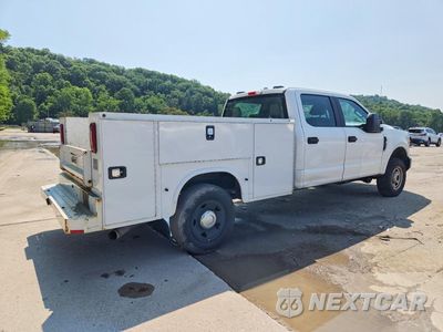 Trzecie zdjęcie samochodu z tyłu: 2021 FORD F250 SUPER DUTY VIN:1FD7W2B69MED94385 - miniatura