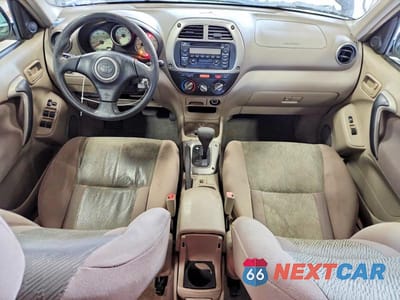 Zdjęcie 8 z 13 samochodu: 2001 TOYOTA RAV4 BASE VIN:JTEHH20V710086522 - miniatura