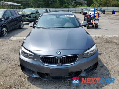 Piąte zdjęcie samochodu w środku: 2018 BMW M240I VIN:WBA2J5C53JVB27873 - miniatura