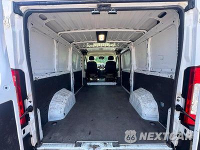 Zdjęcie 9 z 10 samochodu: 2022 RAM PROMASTER 3500 3500 STANDARD VIN:3C6MRVWG7NE120943 - miniatura