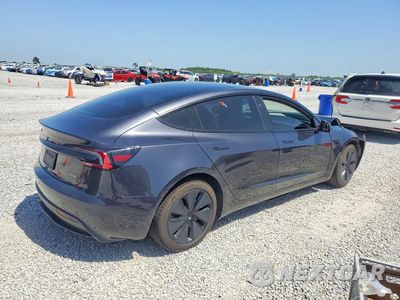 Trzecie zdjęcie samochodu z tyłu: 2024 TESLA MODEL 3 VIN:5YJ3E1EB0RF796424 - miniatura