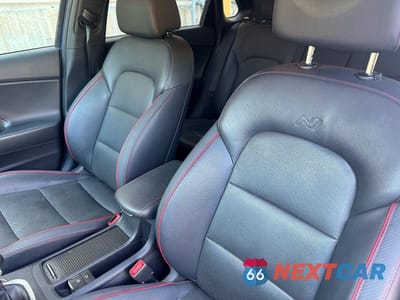 Zdjęcie 14 z 14 samochodu: 2019 HYUNDAI ELANTRA GT N LINE VIN:KMHH55LC8KU106159 - miniatura
