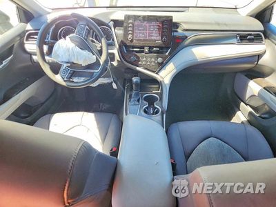 Zdjęcie 8 z 12 samochodu: 2021 TOYOTA CAMRY LE VIN:4T1C11AK4MU591704 - miniatura
