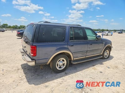 Trzecie zdjęcie samochodu z tyłu: 2002 FORD EXPEDITION EDDIE BAUER VIN:1FMRU17L72LA65152 - miniatura