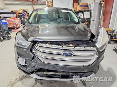 Piąte zdjęcie samochodu w środku: 2019 FORD ESCAPE SE VIN:1FMCU0GD5KUA21637 - miniatura