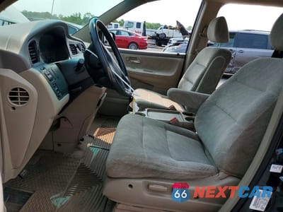 Zdjęcie 7 z 13 samochodu: 2000 HONDA ODYSSEY EX VIN:2HKRL1865YH588246 - miniatura