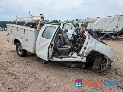 Czwarte zdjęcie samochodu z boku: 2007 GMC SIERRA K2500 HEAVY DUTY VIN:1GDHK29K07E547260 - miniatura