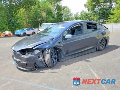 2024 TESLA MODEL X 7SAXCDE58RF451986 - główne zdjęcie licytacji z USA - miniatura