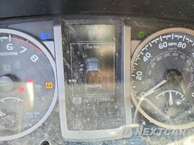 Zdjęcie 9 z 12 samochodu: 2016 TOYOTA TACOMA SR5 V6 VIN:5TFCZ5AN3GX018875 - miniatura