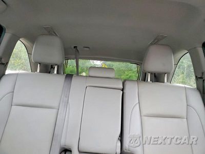Zdjęcie 10 z 14 samochodu: 2019 TOYOTA HIGHLANDER HYBRID XLE VIN:5TDJGRFH6KS056204 - miniatura