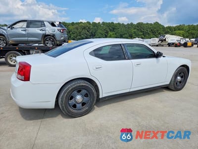 Trzecie zdjęcie samochodu z tyłu: 2010 DODGE CHARGER VIN:2B3AA4CV1AH258025 - miniatura