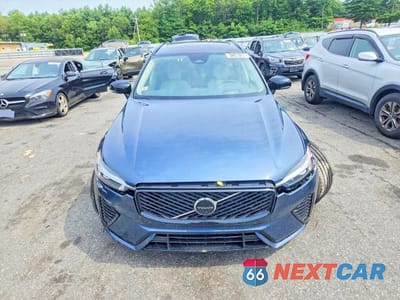 Piąte zdjęcie samochodu w środku: 2026 VOLVO XC60 ULTRA VIN:YV4M12RM7T1463667 - miniatura