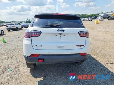 Zdjęcie 6 z 13 samochodu: 2023 JEEP COMPASS TRAILHAWK VIN:3C4NJDDN3PT544277 - miniatura