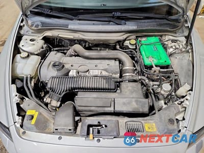 Zdjęcie 11 z 12 samochodu: 2005 VOLVO V50 T5 VIN:YV1MJ682652065674 - miniatura
