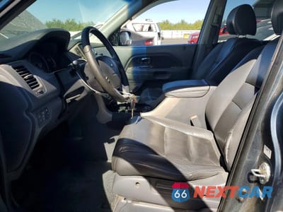Zdjęcie 7 z 13 samochodu: 2006 HONDA PILOT EX VIN:2HKYF18696H544685 - miniatura