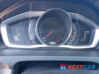 Zdjęcie 9 z 12 samochodu: 2015 VOLVO V60 PREMIER VIN:YV1612SB9F1186314 - miniatura