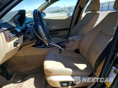 Zdjęcie 7 z 12 samochodu: 2006 BMW 325 I VIN:WBAVB13576PT01102 - miniatura