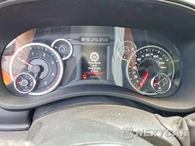 Zdjęcie 9 z 13 samochodu: 2025 RAM 2500 BIG HORN VIN:3C63R5DL2SG544459 - miniatura