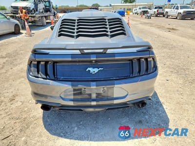 Zdjęcie 6 z 12 samochodu: 2018 FORD MUSTANG VIN:1FA6P8TH8J5175970 - miniatura