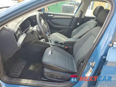 Zdjęcie 7 z 12 samochodu: 2025 VOLKSWAGEN JETTA SE VIN:3VW7X7BU1SM076343 - miniatura